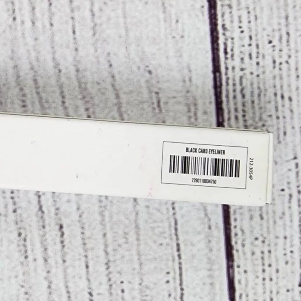 NEW IL Makiage Black Card Eyeliner Waterproof